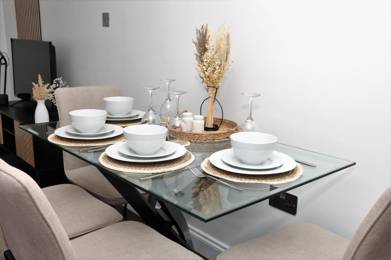 Watford Luxury 1 Bed Flat - Free Parking Apartamento Exterior foto